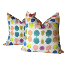 Oliver Twister Outdoor Pillow Pair