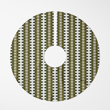 Hunter Grove Tree Skirt
