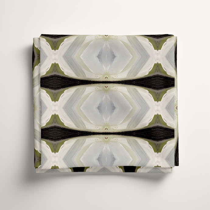 Pitted Olives Table Runner