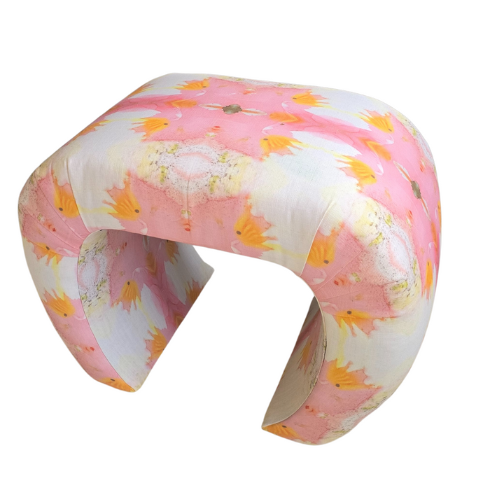 Dizzy Daisy Ottoman